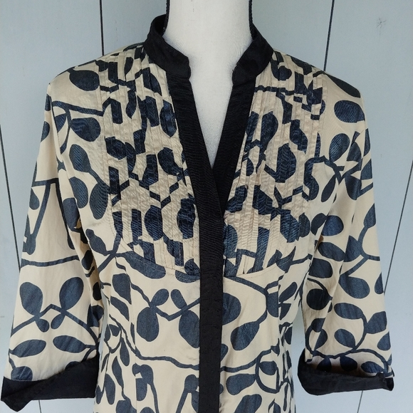 ALMATRICHI | Button-Down Tan & Black Vine Dress - Picture 3 of 13